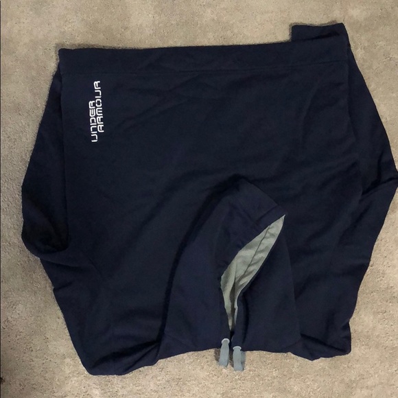 Sweatshirt - Picture 4 of 4